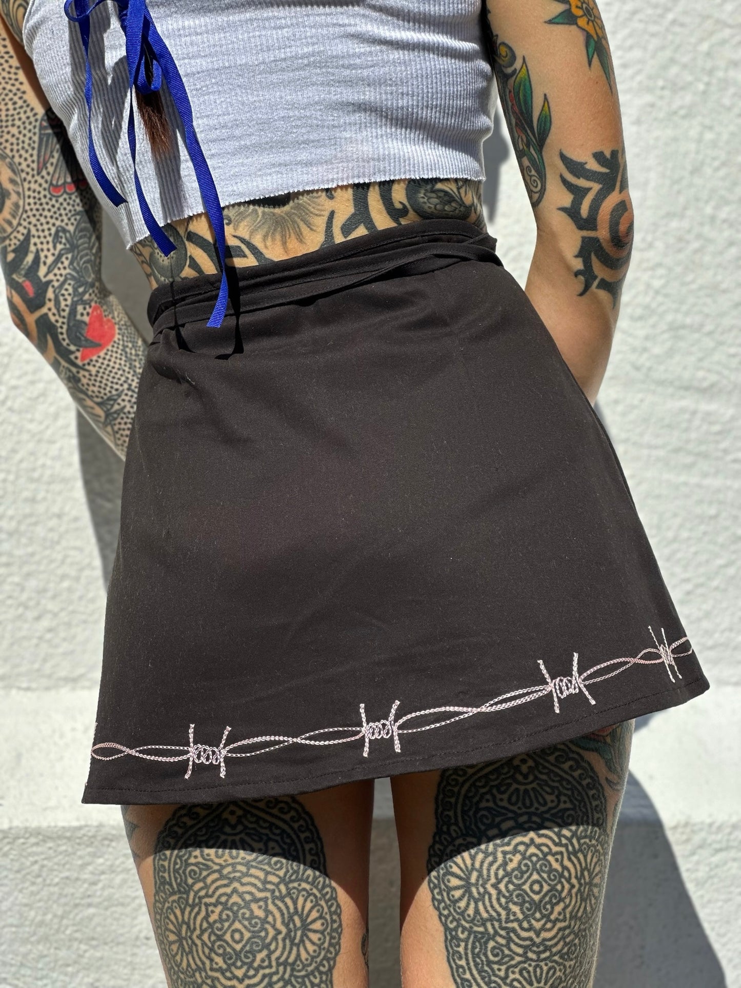 Sun Love X Chain Black Skort